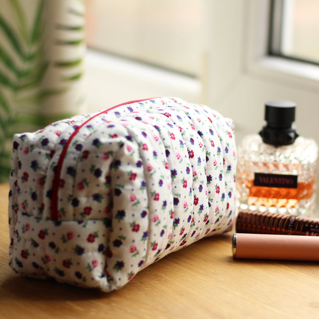 Lover’s Bloom Pouch