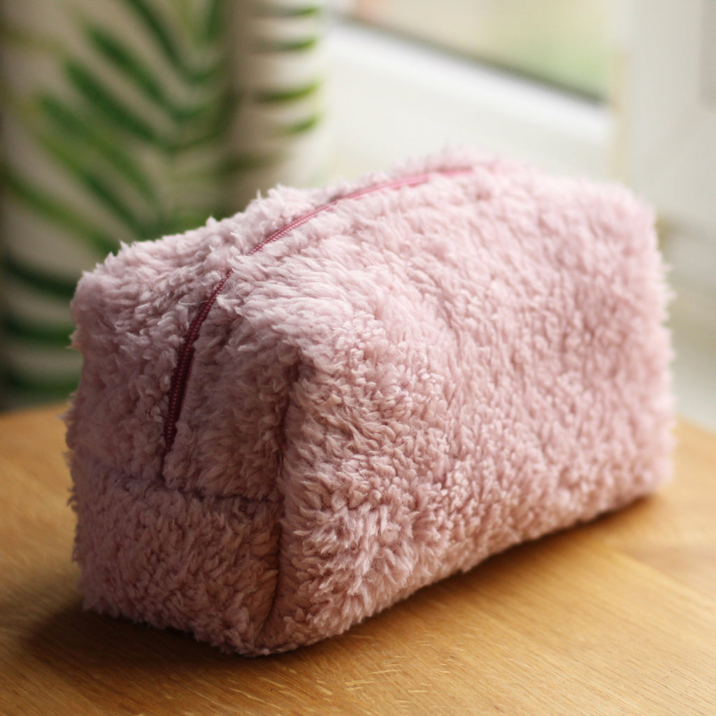 Darling Pouch